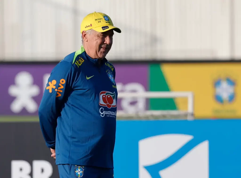 Carlo Ancelotti técnico da Seleção em treino na Granja Comary, Teresópolis.